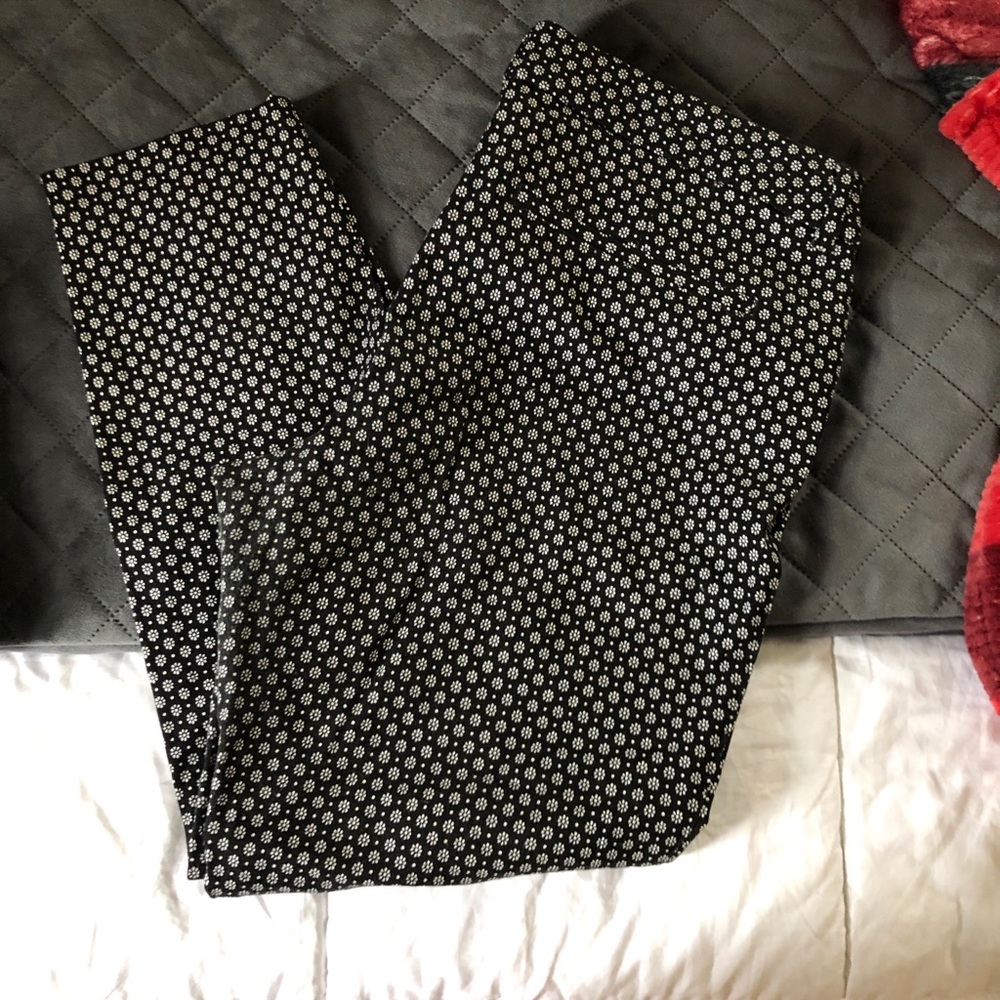 Flower print pixie dress pants!